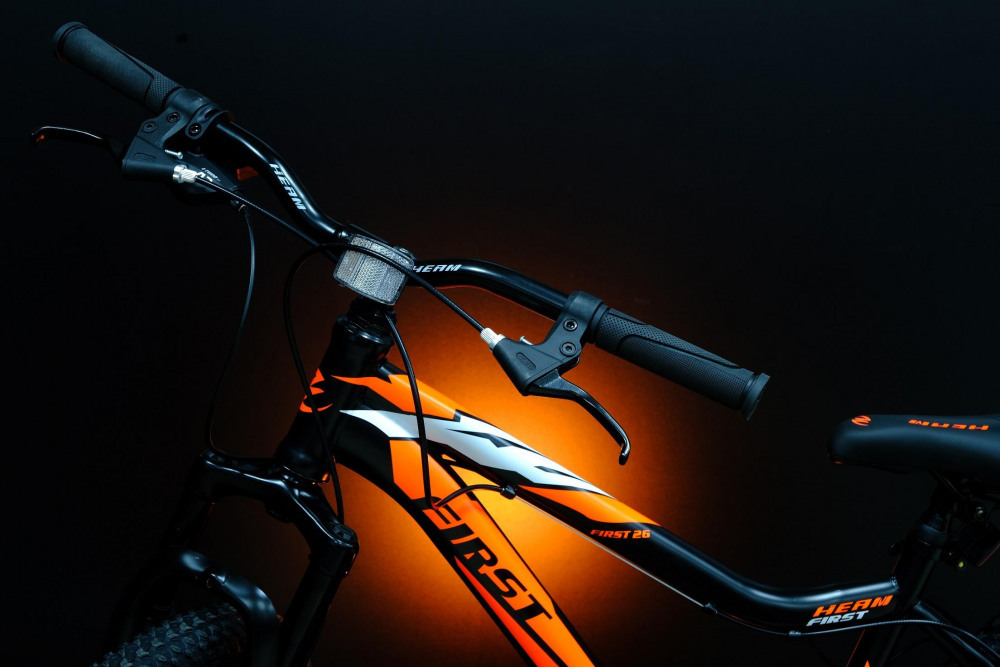 HEAM FIRST 26 Матовый Чёрно/Оранжевый